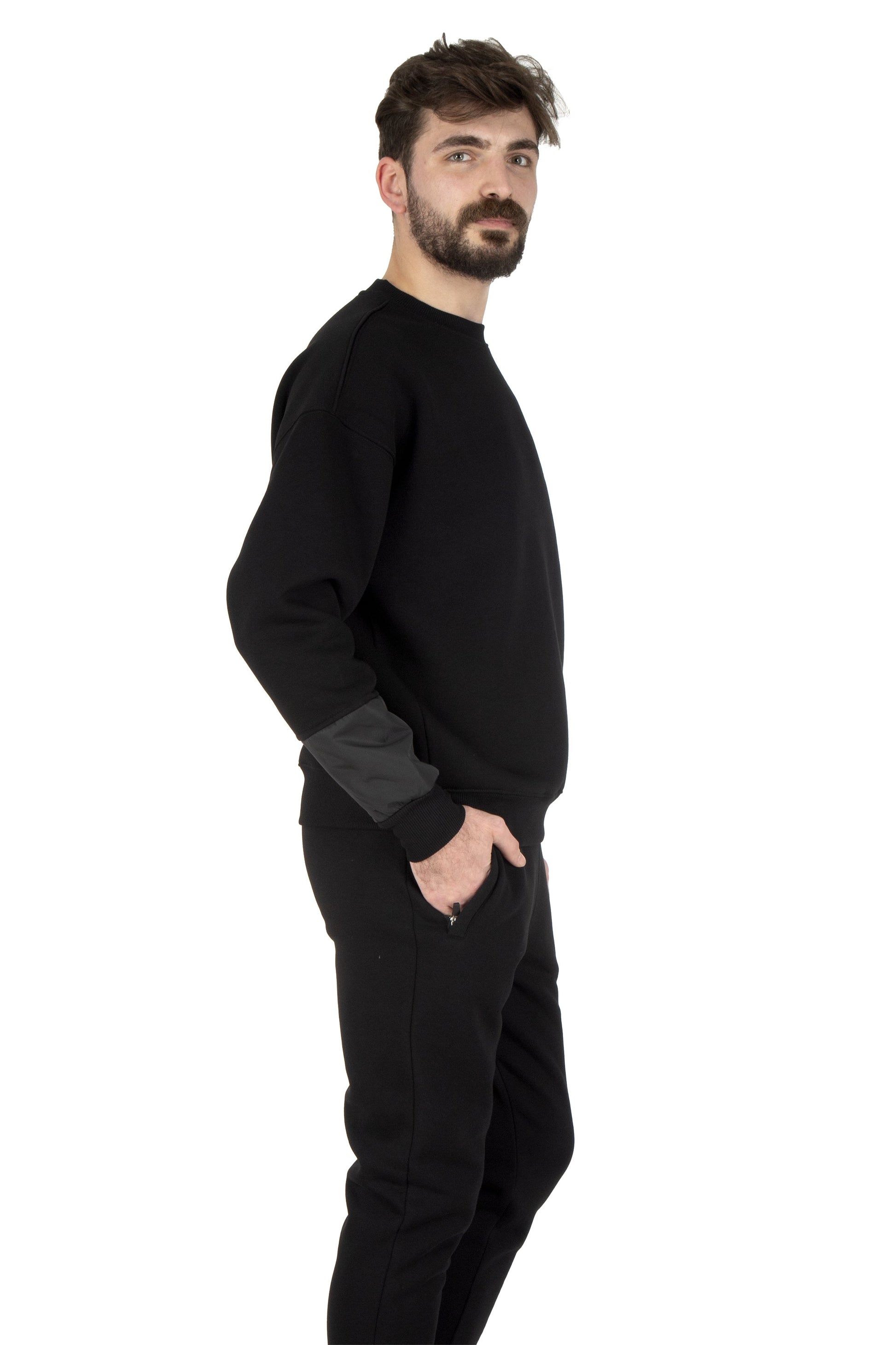 NTB Schwarzes Oversize Sweatshirt mit Schardon-Finish und PVC-Ärmel-Details