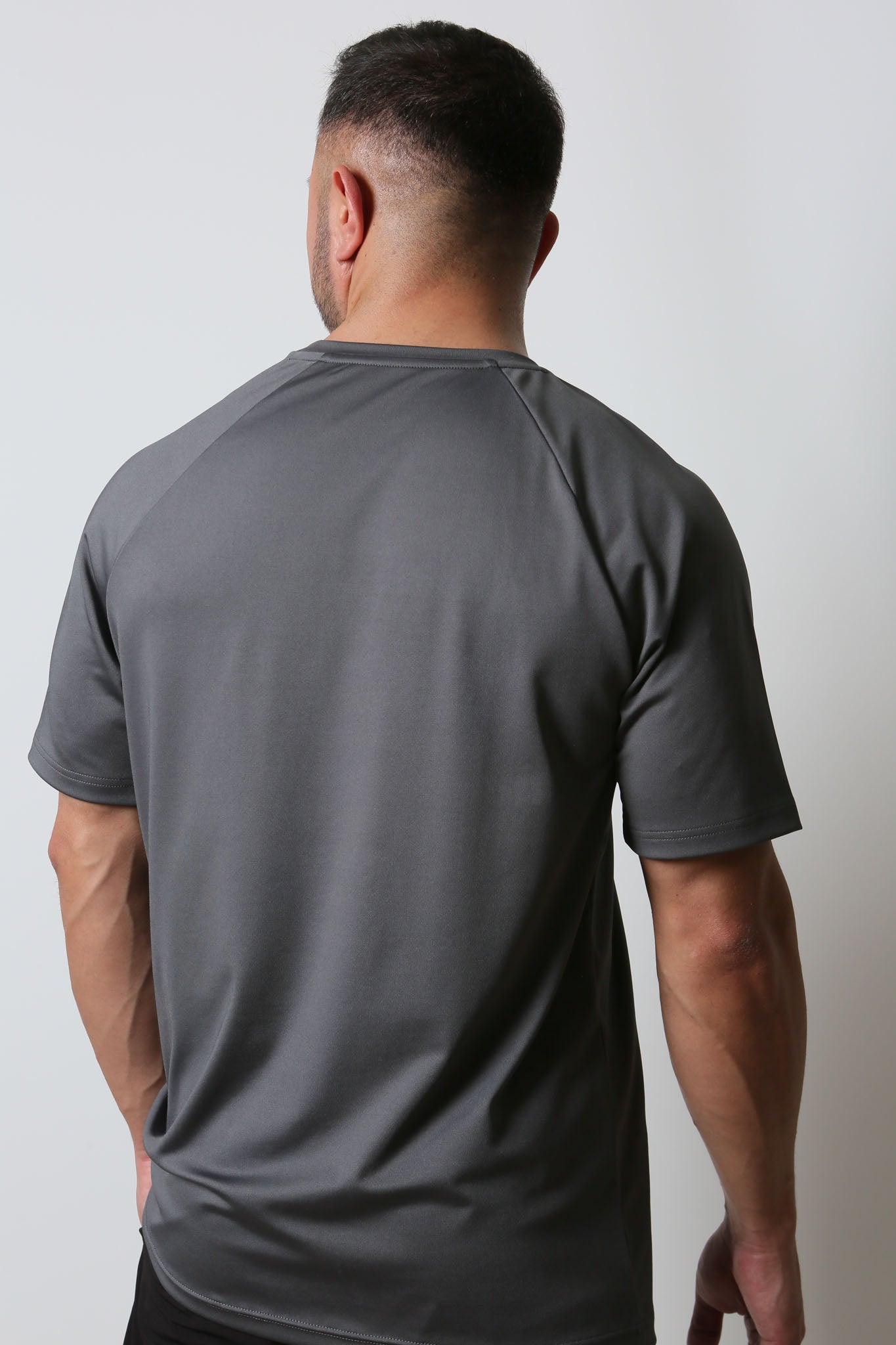 Reglan Kol Standart Performans T-Shirt Gray