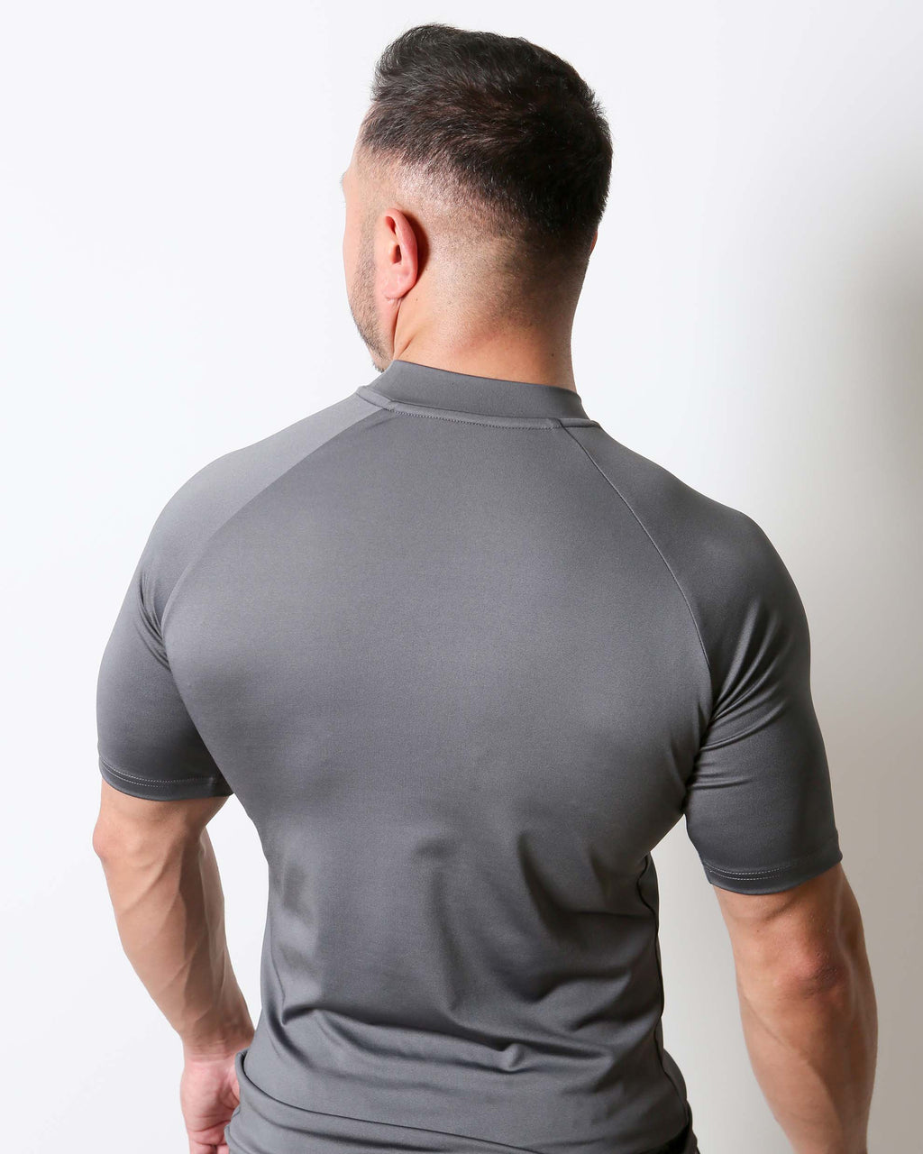 Active Muscle Fit Reglan Sleeve Performance T-Shirt Charcoal