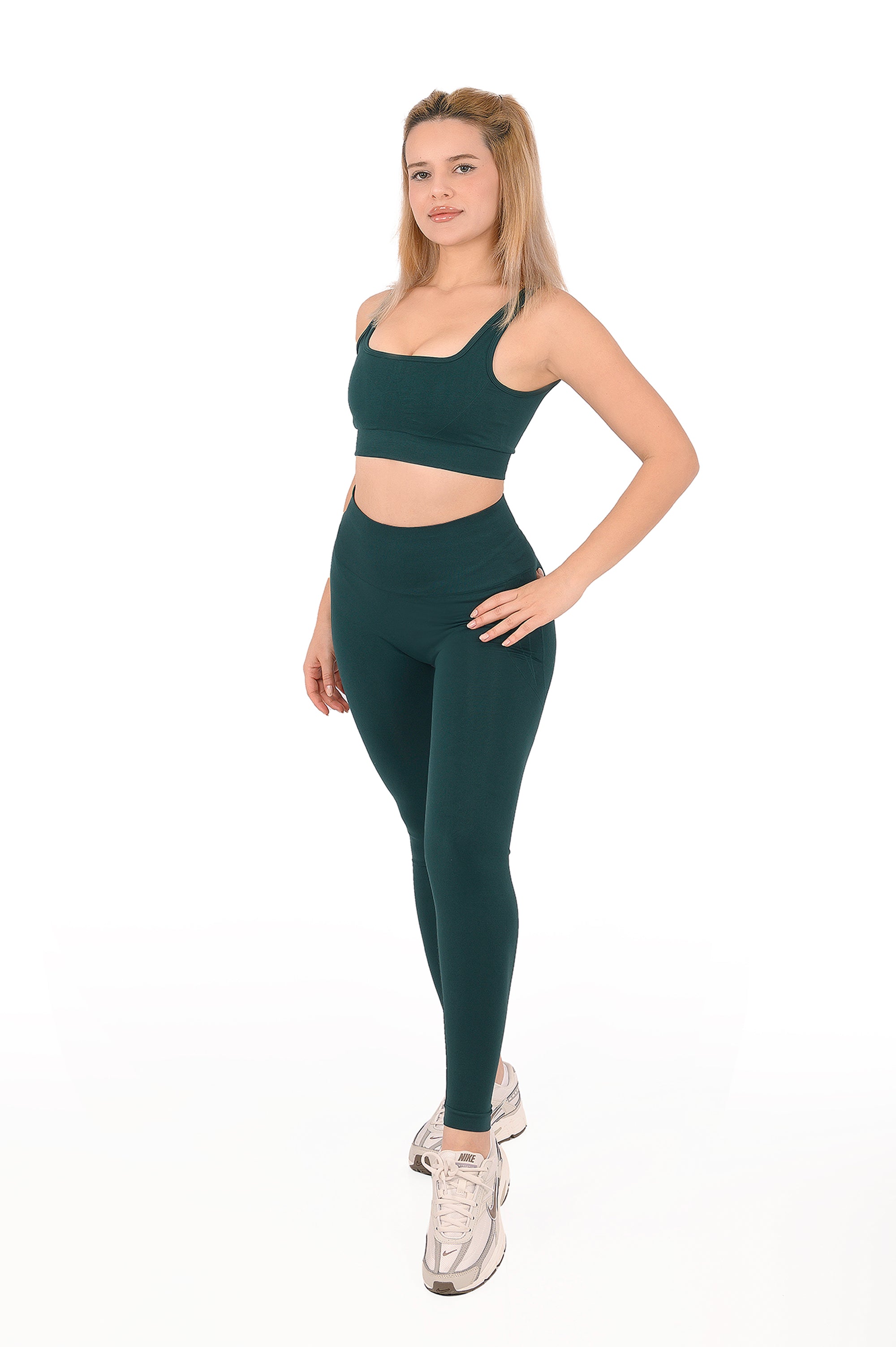 Nahtlose High-Waist Sport-Leggings ohne Raffung – Po-lifting – Waldgrün