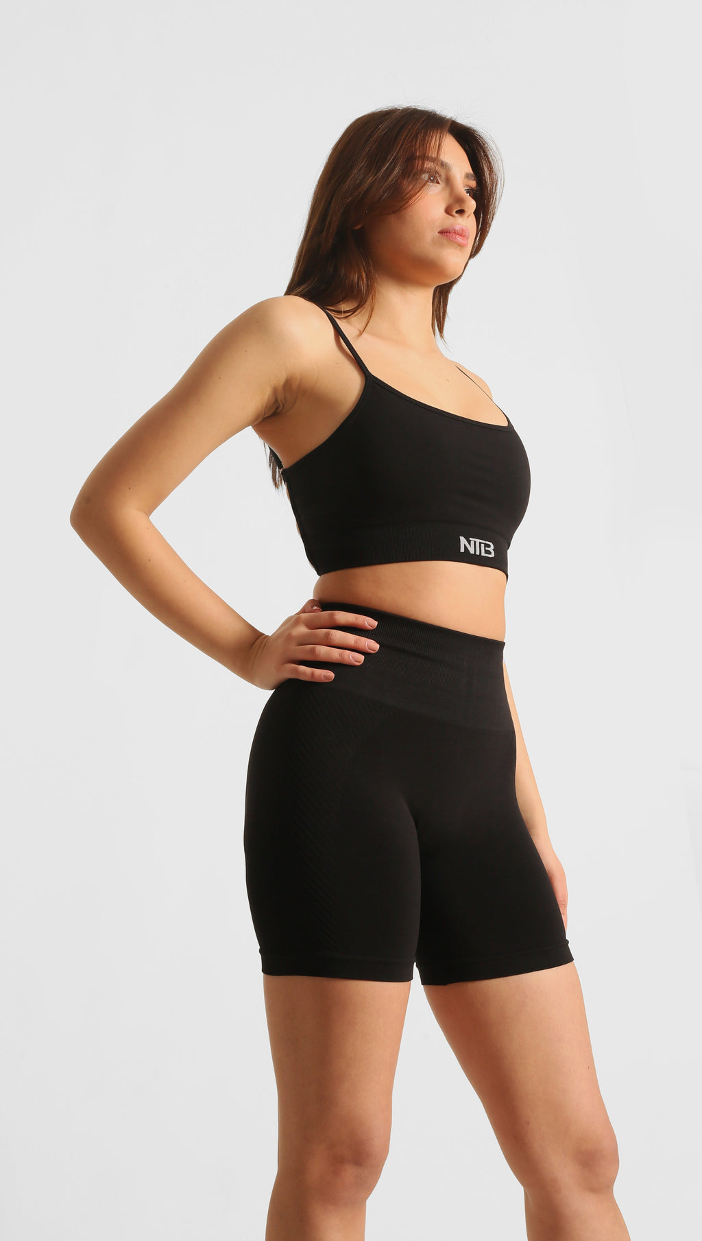 Hohe Taille Push-Up Sportshorts ohne Raffung in Schwarz