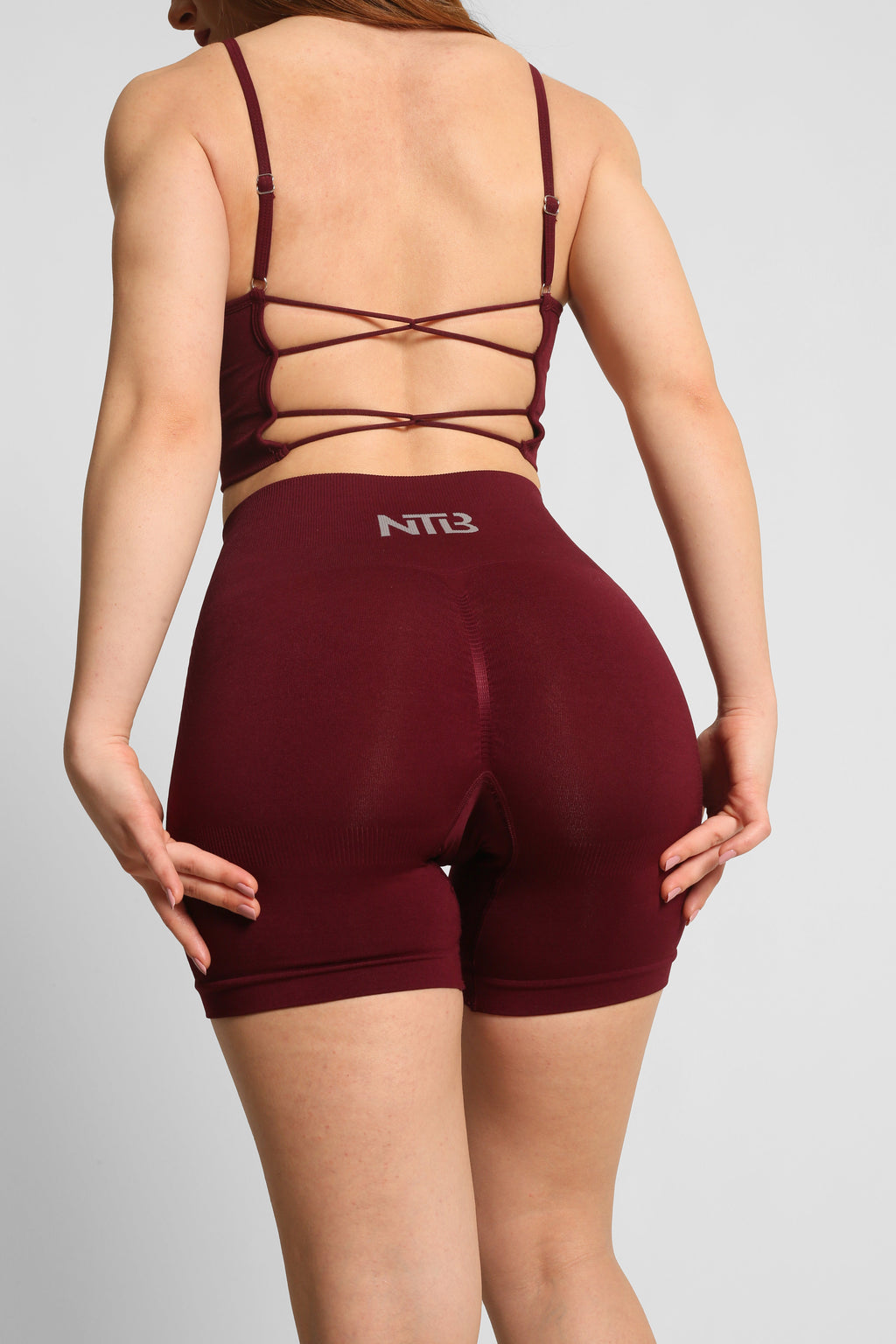 Push-Up Sport-Shorts mit Raffung in Dunkelweinrot