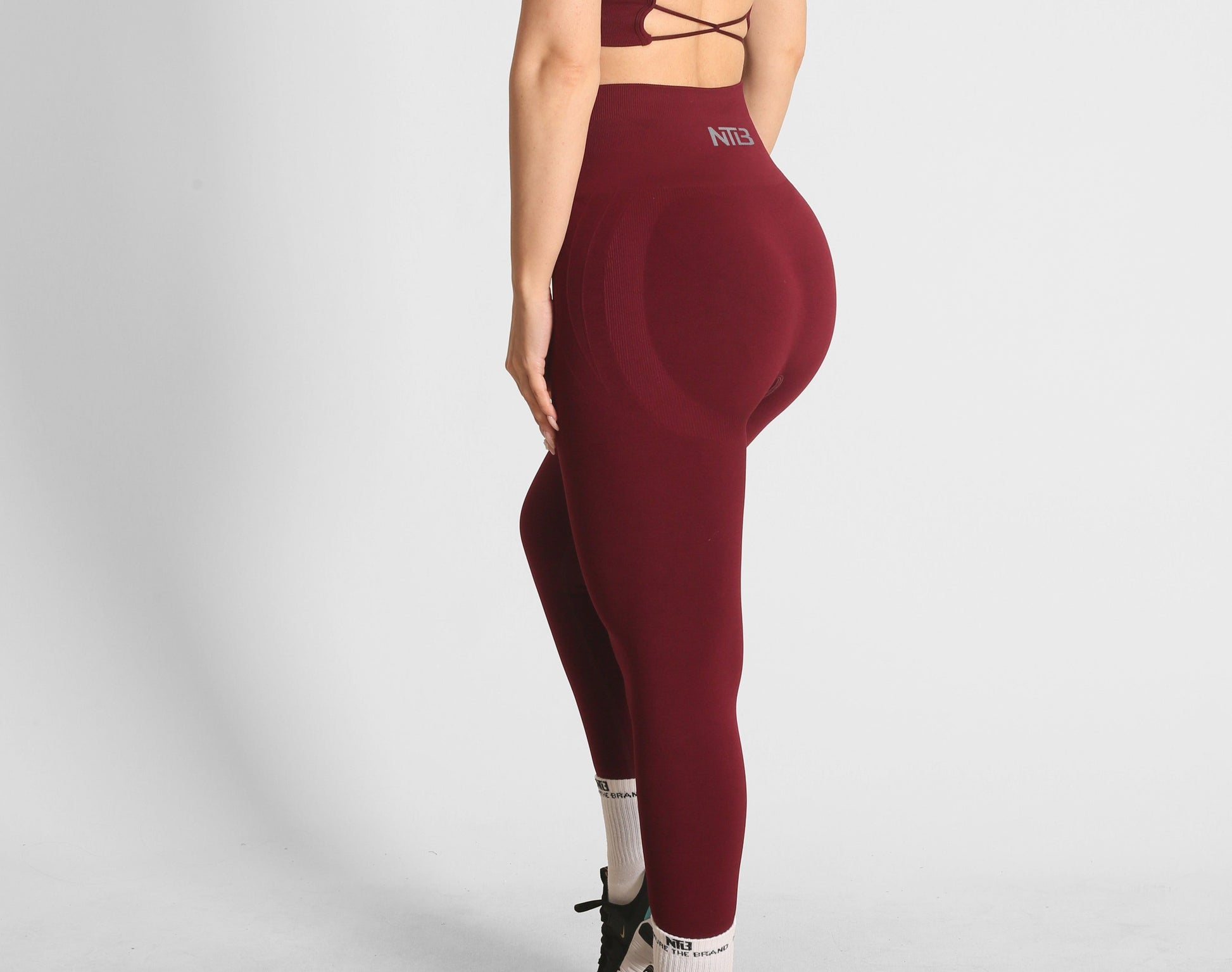 Hohe Taille Nahtlose und Scrunch-freie Hüftformende Sportleggings in Dunkelweinrot